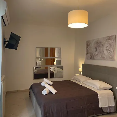 La Dimora Dei Sogni Apartment *